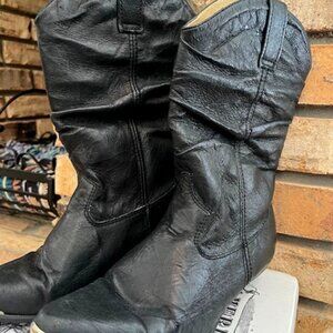 Women's  "American West"   Black Pig Slouch Boots